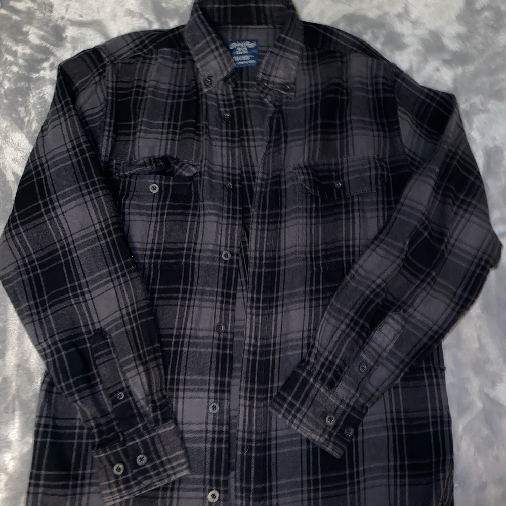 Faded Glory Charcoal and Black Plaid Shirt